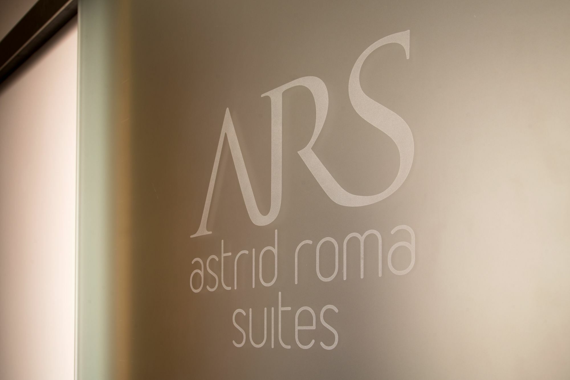 Astrid Roma Suites Zewnętrze zdjęcie